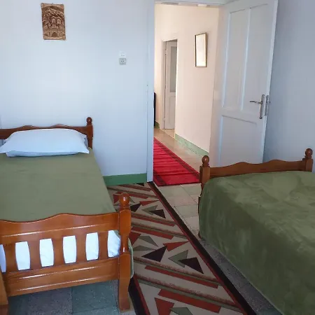 Ubytování v soukromí Niku Gjirokastër
